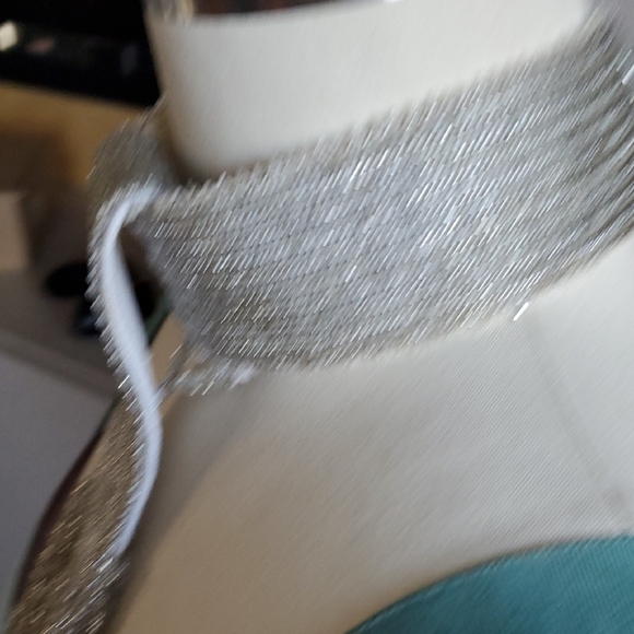 Statement Necklace - Picture 4 of 12